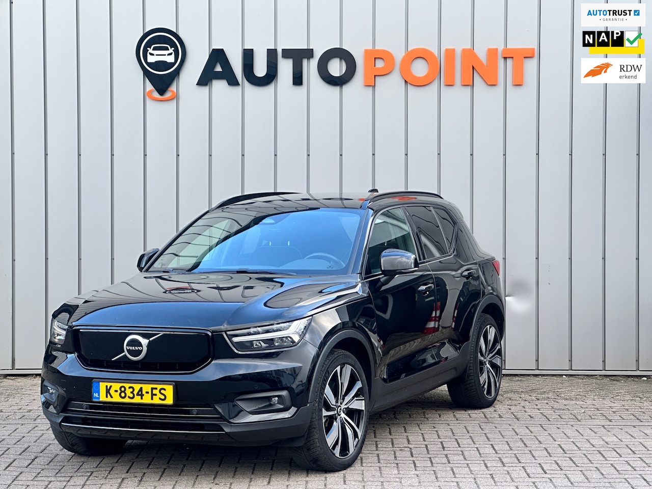 Volvo XC40 - Recharge P8 AWD R-Design ALCANTARA CAMERA - AutoWereld.nl