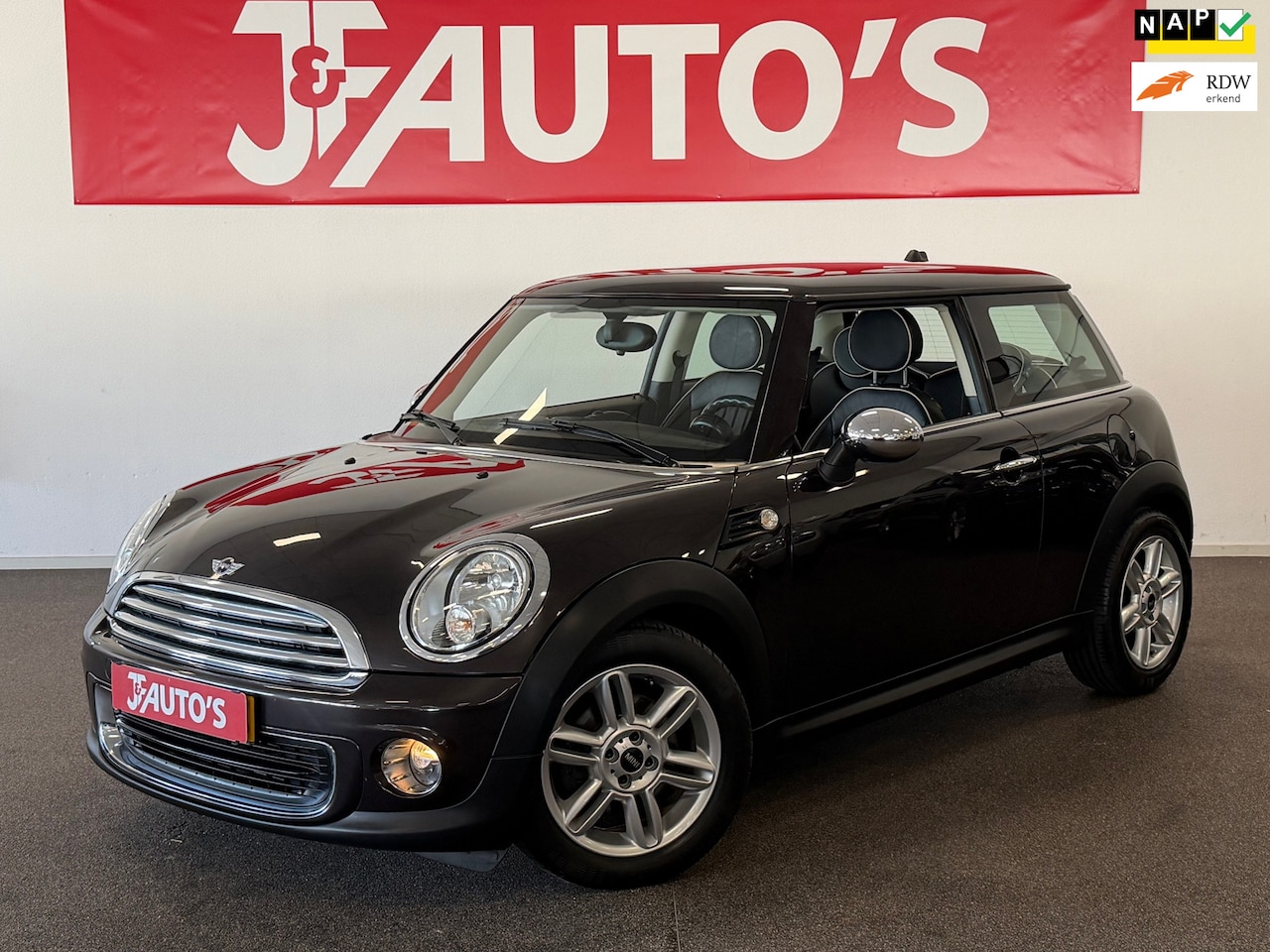 MINI Cooper - Mini 1.6 COOPER|NAVIGATIE|CRUISE|ECC AIRCO|LEDER - AutoWereld.nl