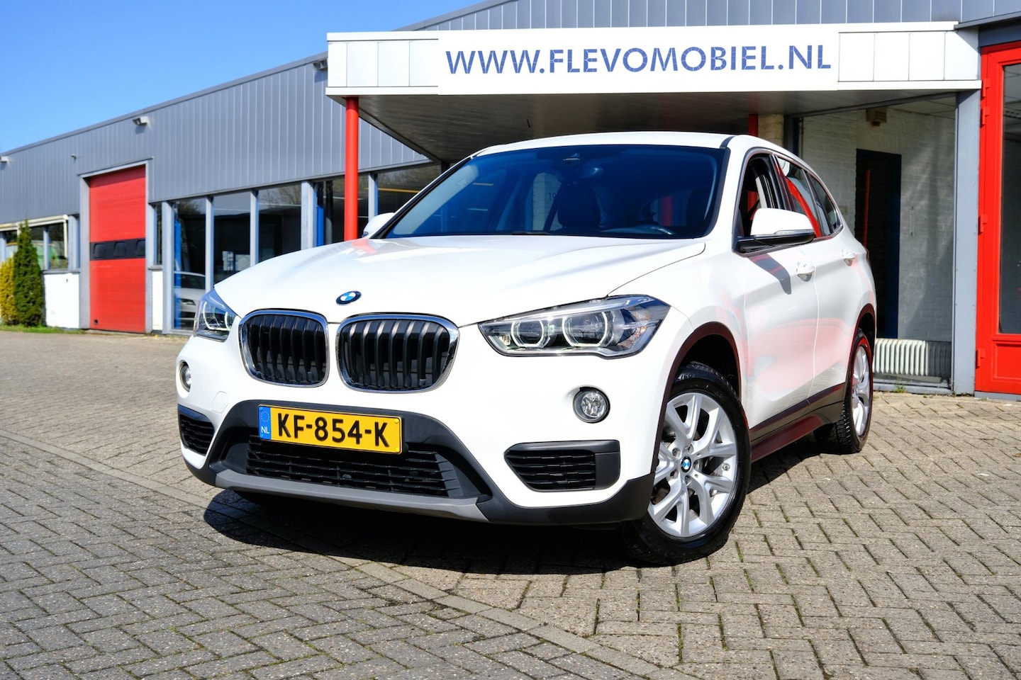 BMW X1 - SDrive18i Centennial Executive Navi|Clima|LMV|Leder - AutoWereld.nl