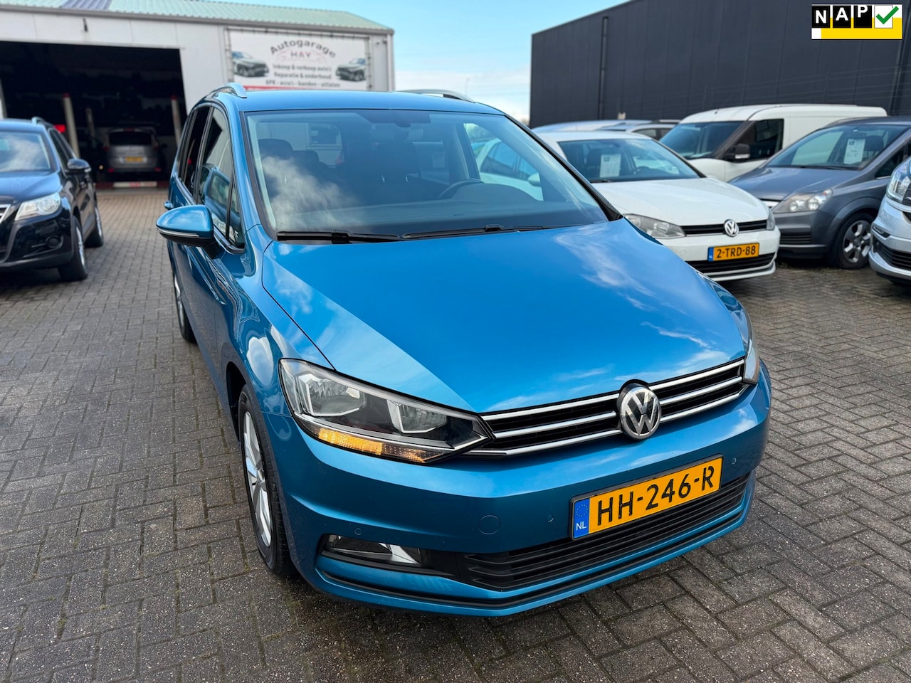 Volkswagen Touran - 1.6 TDI SCR Comfortline 7p|Apk 03-2027|PDC|Navi| - AutoWereld.nl