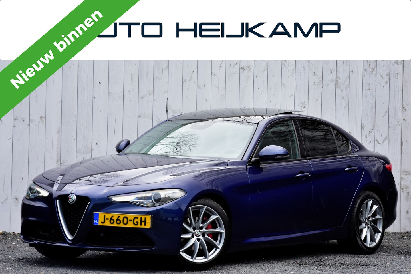 Alfa Romeo Giulia - 2.0T Super | Pano-dak | Camera | - AutoWereld.nl