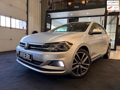Volkswagen Polo - 1.0 TSI Comfortline 95PK Automaat Dealer onderhouden Garantie Parkeersensoren Bluetooth