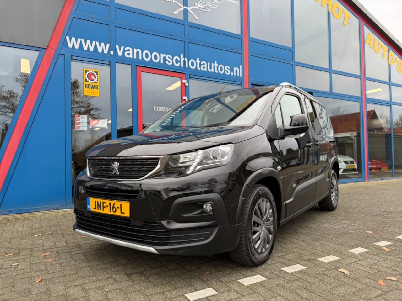 Peugeot Rifter - 1.2 130pk Automaat  Navi Carplay Camera Airco bj2021 - AutoWereld.nl