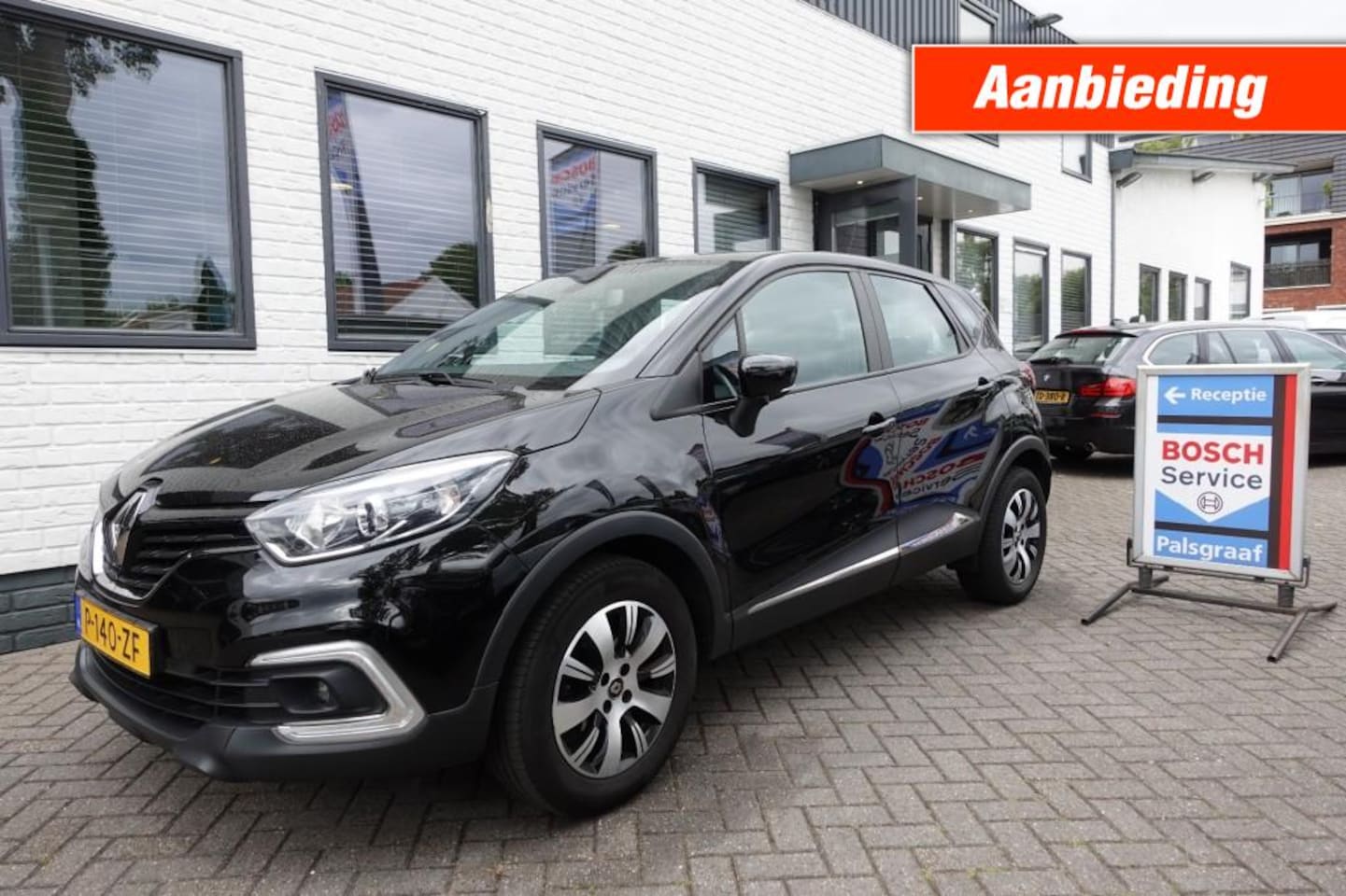 Renault Captur - 0.9 TCE LIMITED Clima + Lm - AutoWereld.nl
