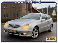 Mercedes-Benz C-klasse - 180 Kompr. Sportcoupe - 6 bak - airco