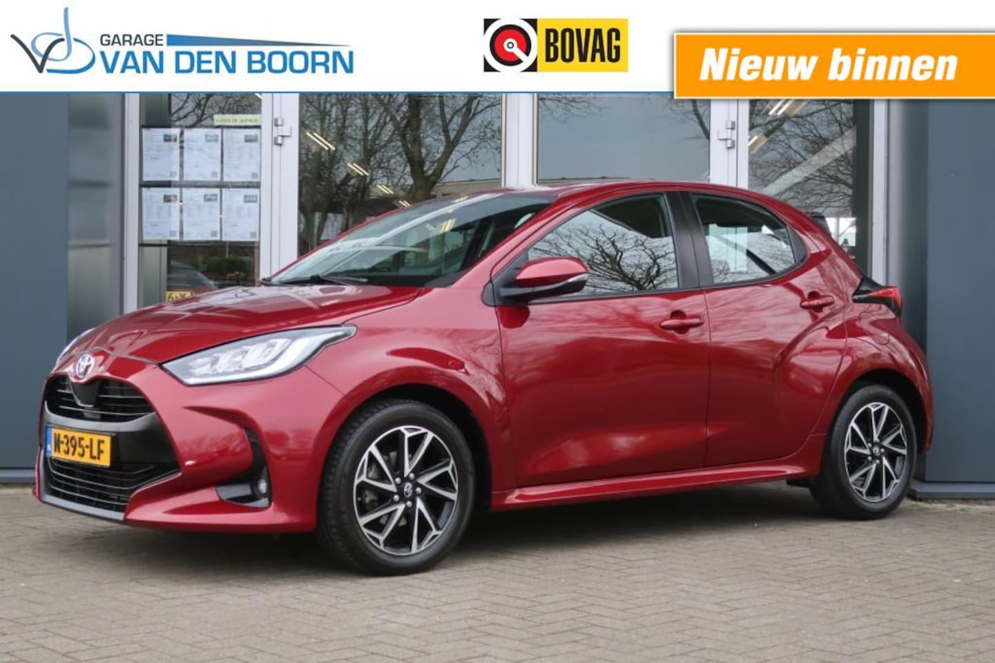 Toyota Yaris - 1.5 VVT-I 125PK, Navi, Apple Carplay/ Android Auto, LED Verlichting, etc. - AutoWereld.nl
