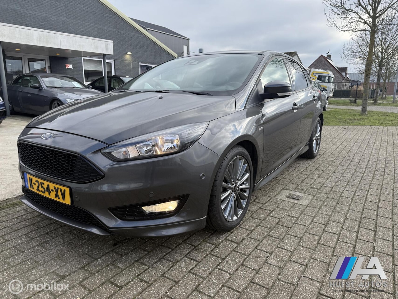 Ford Focus - 1.0 EcoBoost Titanium Business ST-LINE 2018 * 79 Dkm * APK - AutoWereld.nl