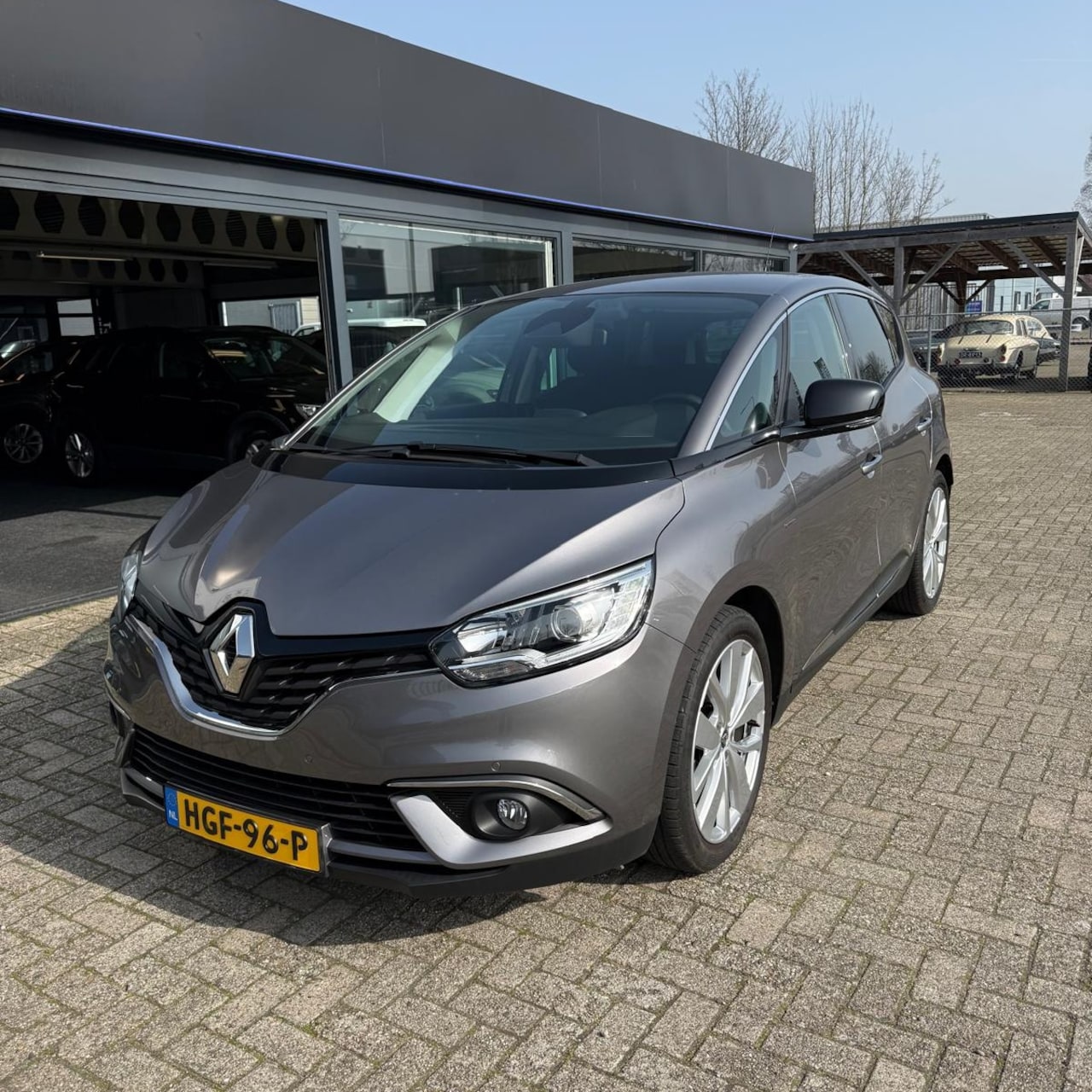 Renault Scénic - 1.3 TCe Intens Renault Scénic 1.3 TCe Intens - AutoWereld.nl