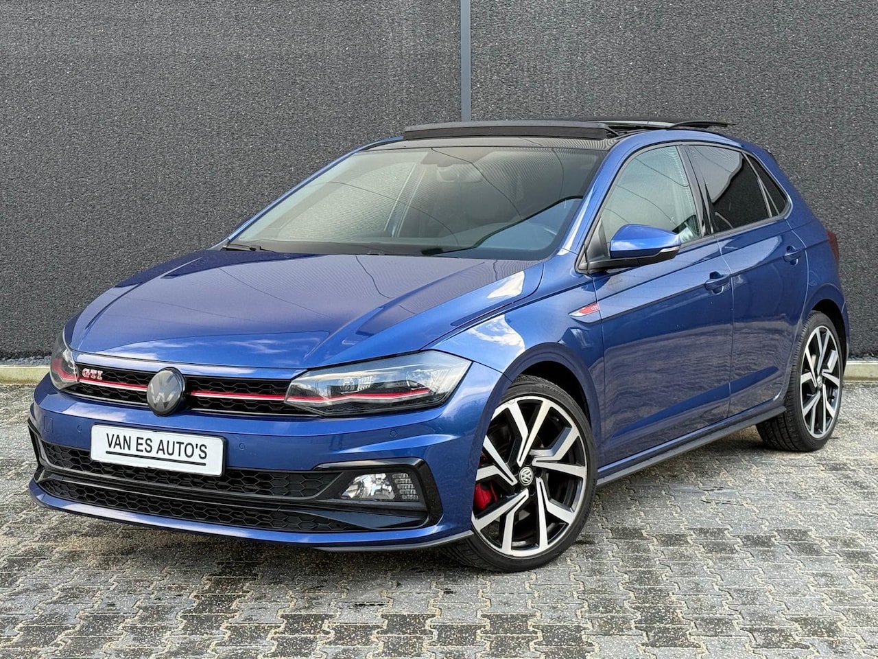 Volkswagen Polo - 2.0 TSI GTI PANO|XENON|NAVI|CARPLAY - AutoWereld.nl