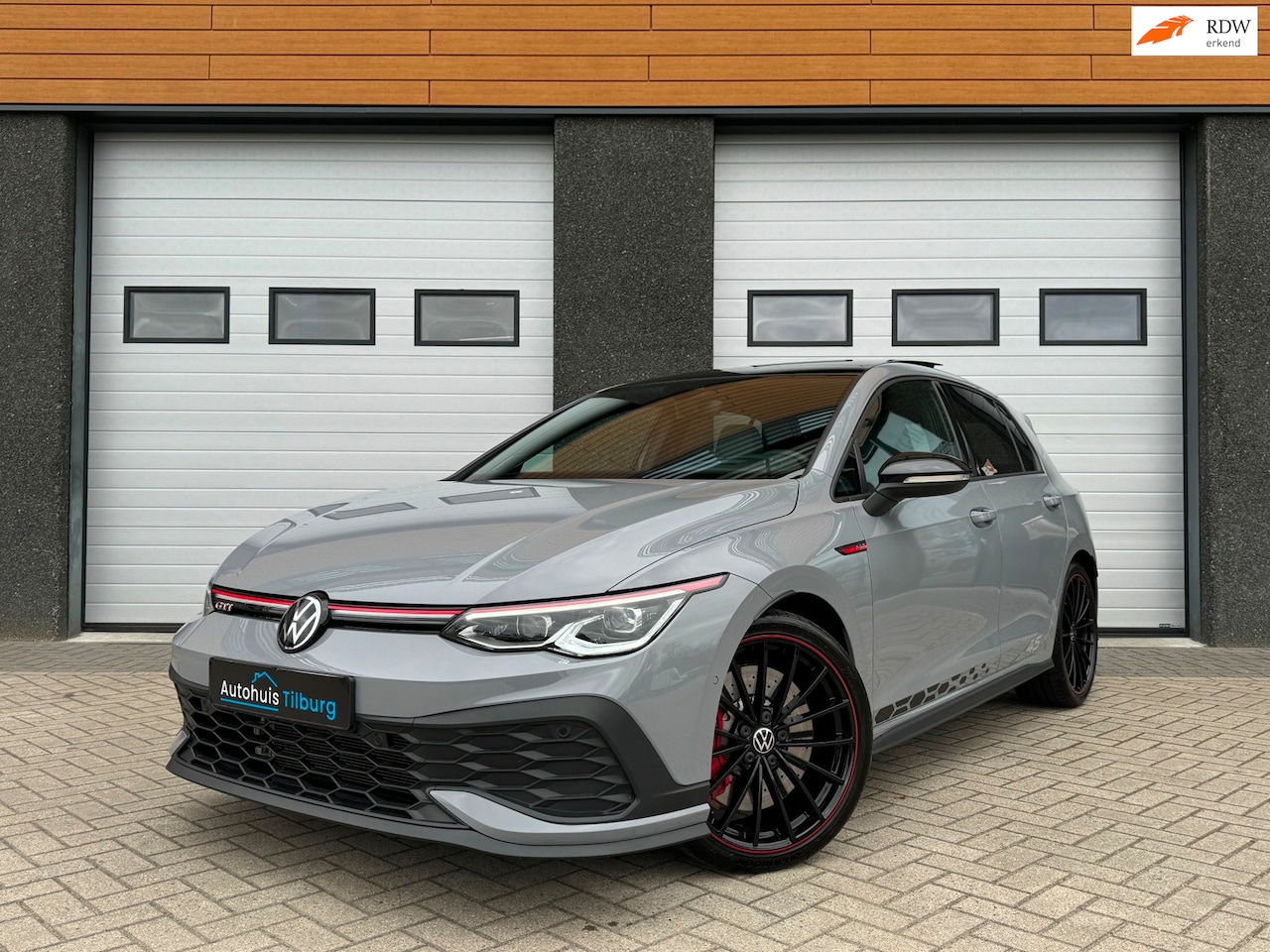 Volkswagen Golf - 2.0 TSI GTI Clubsport 45 Jahre Pano Akra HUD Nürnberg - AutoWereld.nl