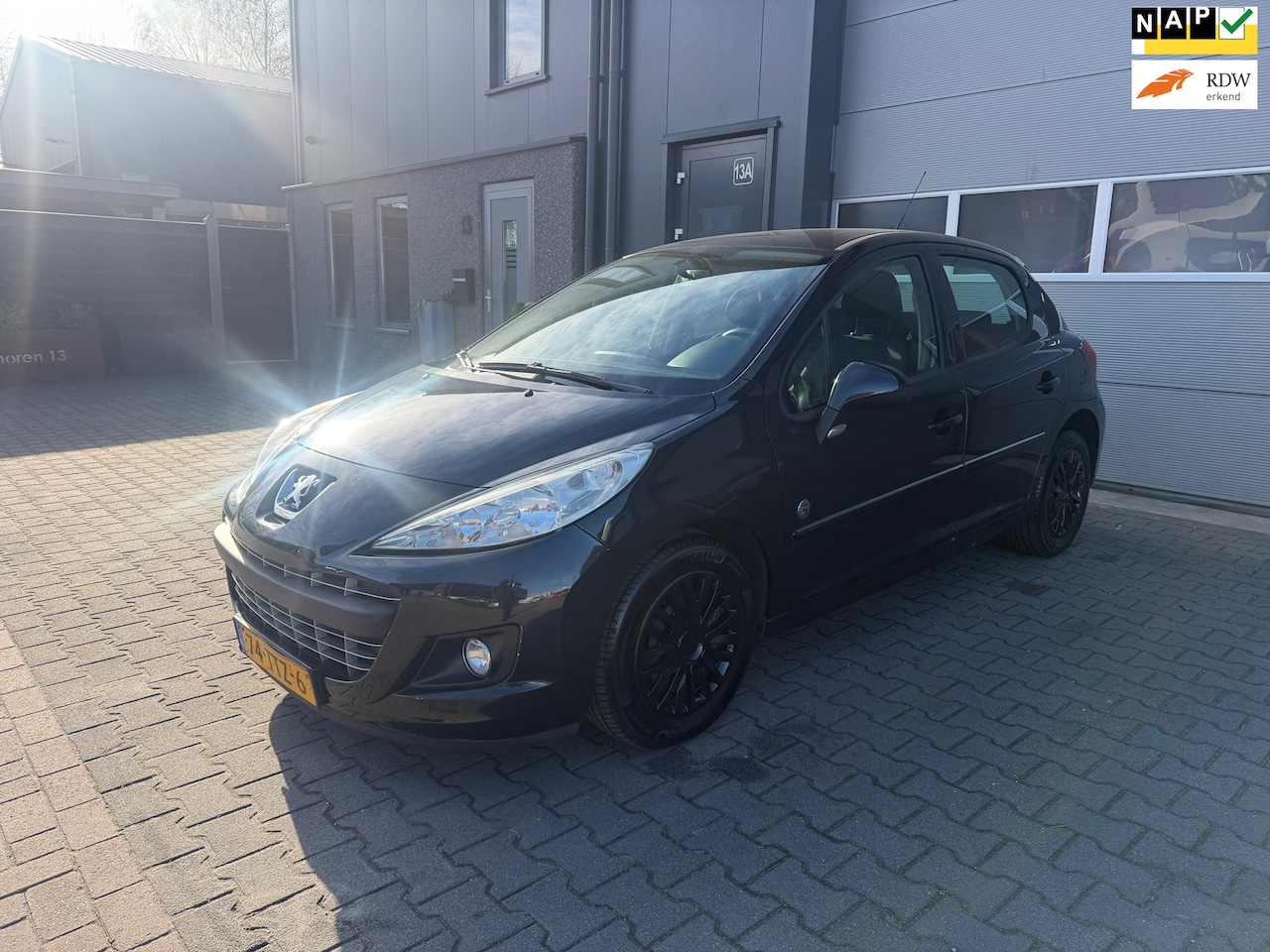 Peugeot 207 - 1.4 VTi Urban Move 5DRS|Airco|Cruise Controle|Nieuwe APK - AutoWereld.nl