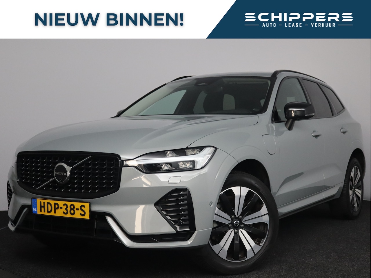 Volvo XC60 - 2.0 T6 Plug-in hybrid AWD Plus Dark | 355pk | Panoramadak - AutoWereld.nl