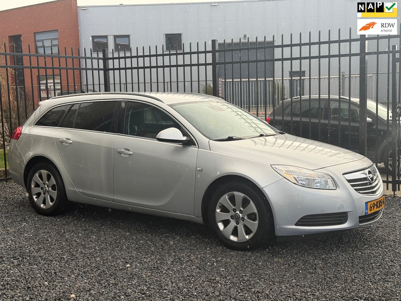 Opel Insignia Sports Tourer - 1.8 Business AIRCO!6BAK!PDC!KOOPJE! - AutoWereld.nl