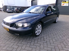 Volvo V70 - 2.4 D5 Black Sapphire Edition II