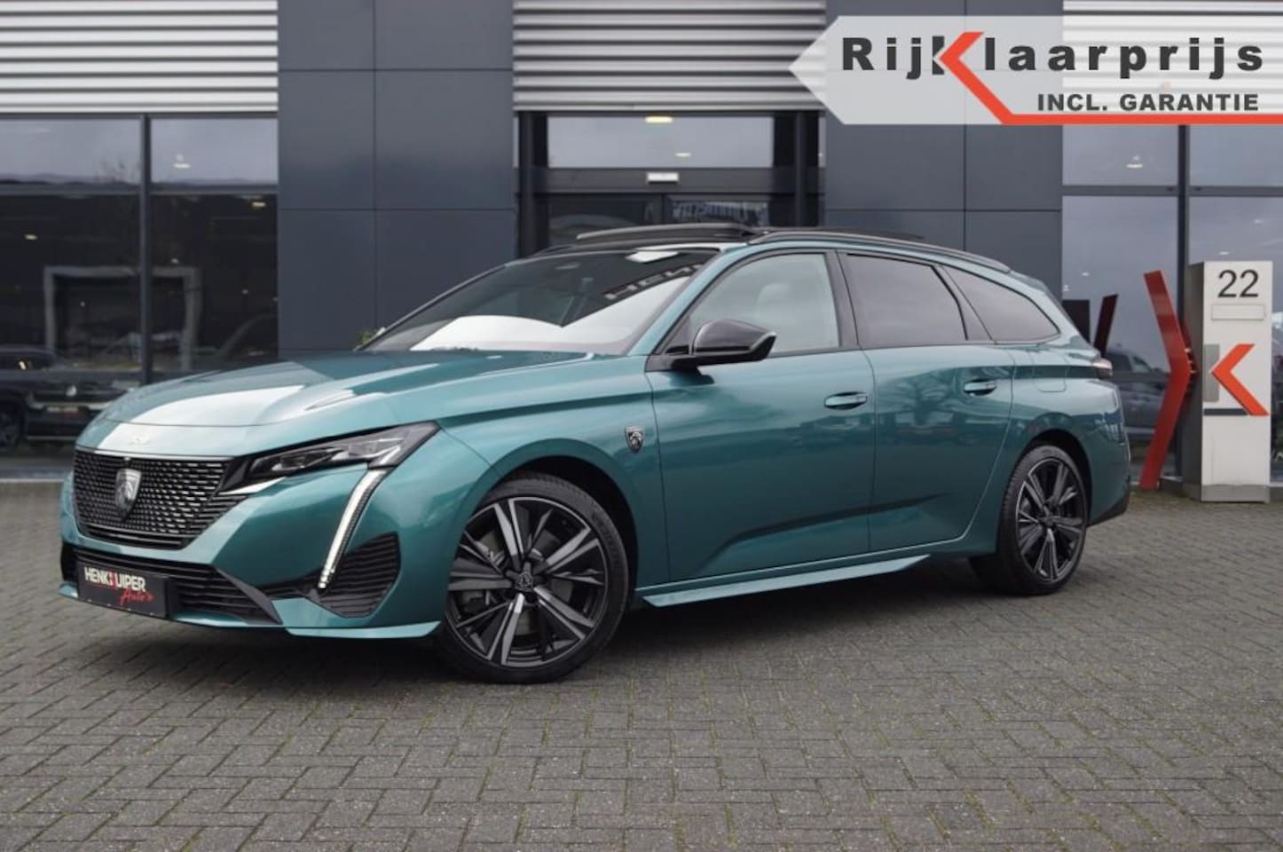 Peugeot 308 - SW GT 1.6 Hybrid PHEV e-EAT8 /Panodak/ Elektr. A.Klep/FOCAL HIFI / 360° Camera - AutoWereld.nl