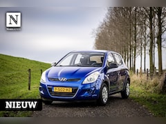 Hyundai i20 - 1.2i DynamicVersion | Nieuwe banden | 5 deurs
