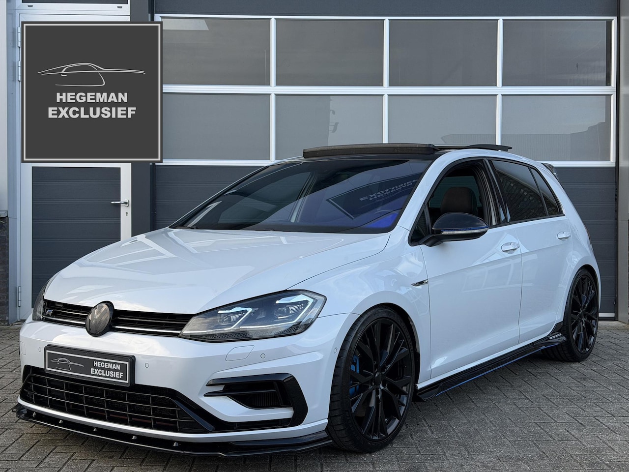 Volkswagen Golf - 2.0 TSI 4Motion R JD STAGE 2 | GRAIL | R600 | Schuif-kanteldak | KEYLESS | CarPlay | DAB | - AutoWereld.nl