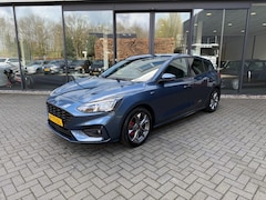 Ford Focus - 1.0 EBH ST-Line, Winterpack, B/O, Digi Displ., LED, Dealer OH, Lane Ass., Carplay, Keyless