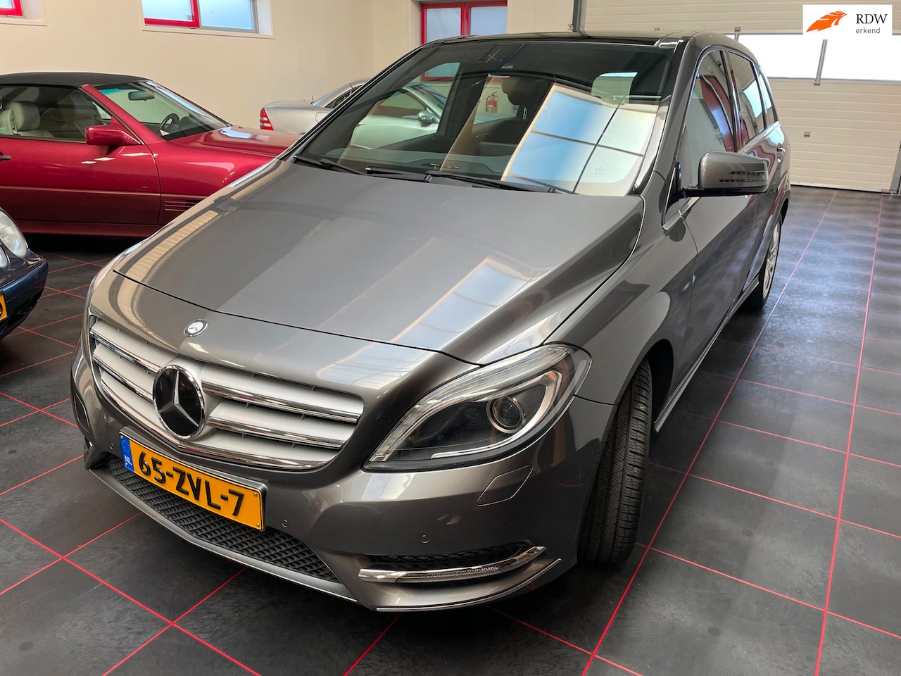 Mercedes-Benz B-klasse - 250 Ambition 250 Ambition - AutoWereld.nl