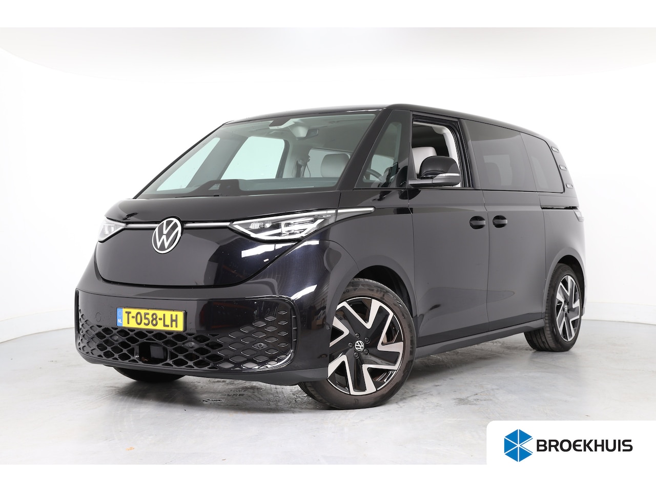 Volkswagen ID. Buzz - 1st 77kWh | Eerste Eigenaar | Adaptieve Cruise Controle | Elektrische Achterklep | Camera - AutoWereld.nl