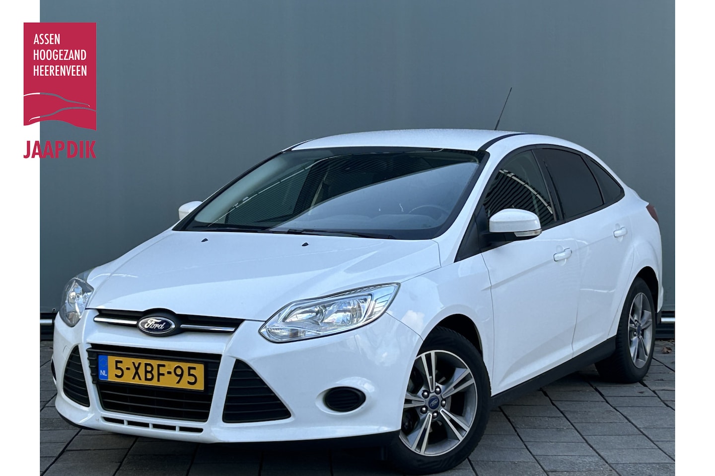 Ford Focus - BWJ 2014 | 1.0T 101PK Edition | AIRCO | CRUISE | LICHTMETAAL | PRIVACY GLASS | RADIO/CD | - AutoWereld.nl