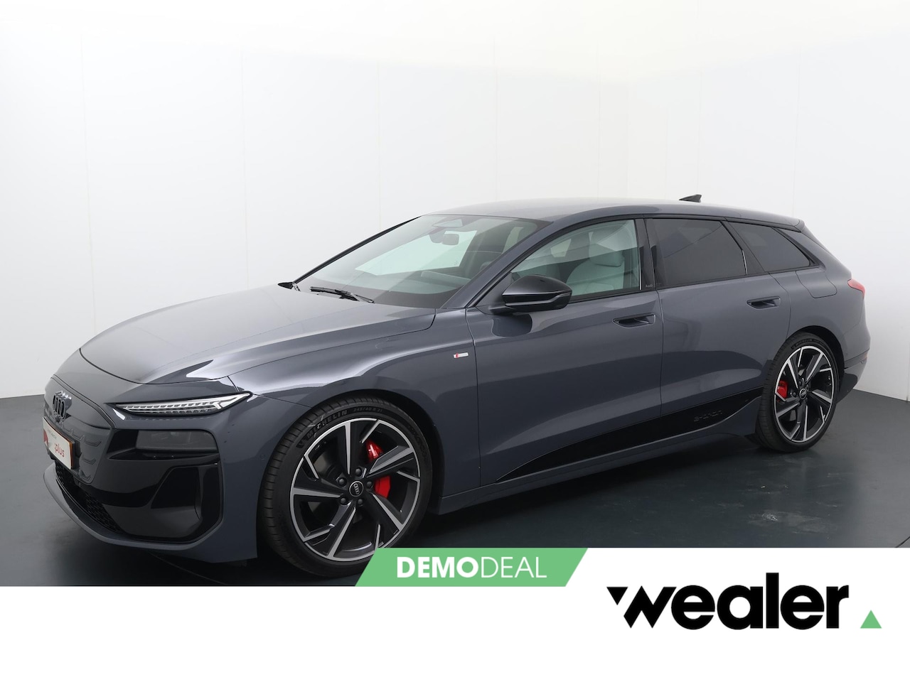 Audi A6 Avant e-tron - S edition performance 100 kWh / 367 pk | Matrix LED verlichting | Luchtvering | Sportstoel - AutoWereld.nl