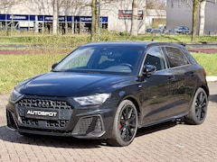 Audi A1 - Sportpack 35 TFSI 150pk S-Line Matrix Sfeerverlichting Rode Stiksels