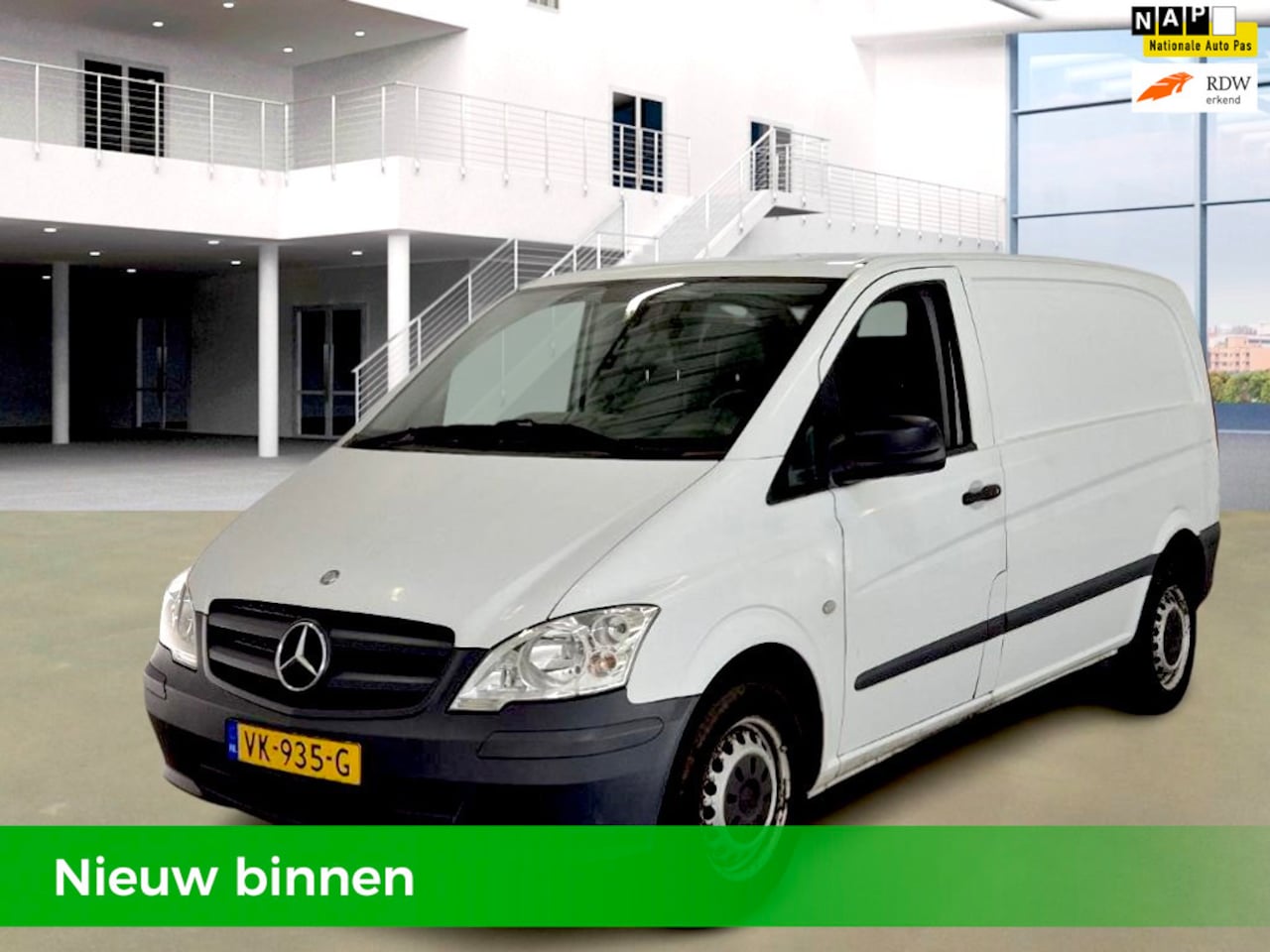 Mercedes-Benz Vito - 110 CDI 320 Lang NAP AIRCO LEDER BLUETOOTH SCHERM - AutoWereld.nl
