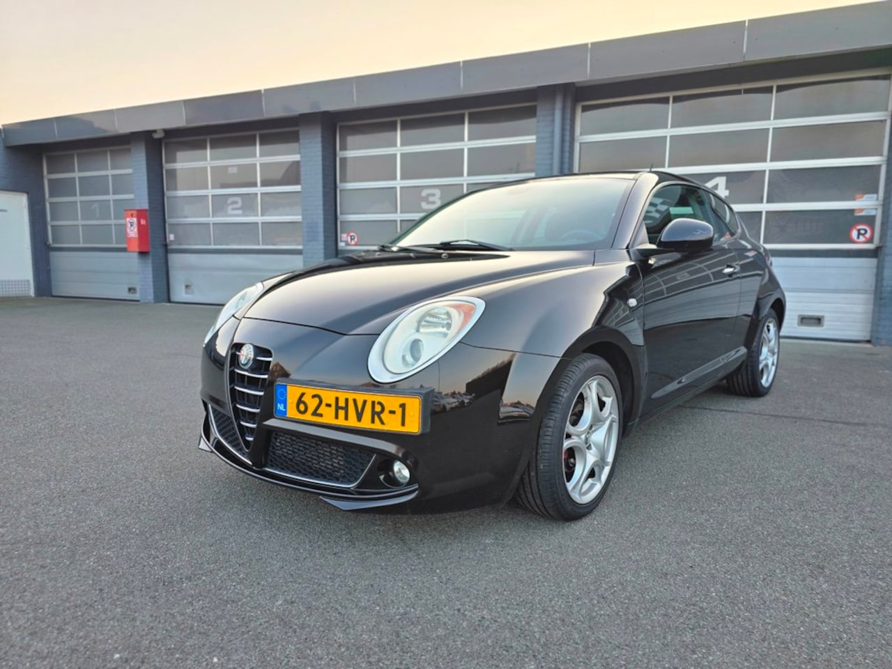 Alfa Romeo MiTo - 1.4 T Sport 120PK Beste Prijs Garantie! - AutoWereld.nl