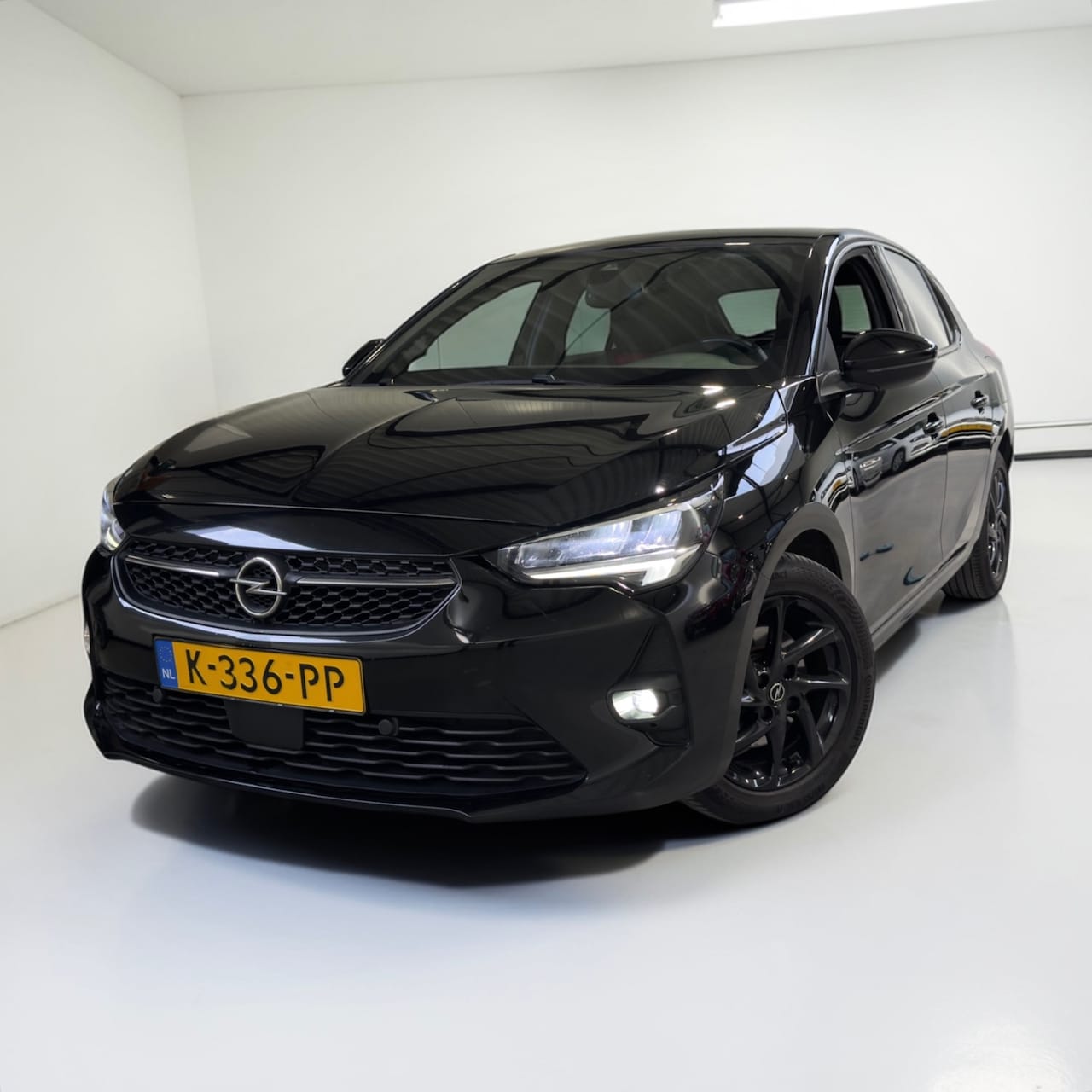 Opel Corsa - 1.2 GS Line 1e eigenaar Dealer onderhouden - AutoWereld.nl