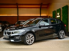 BMW 1-serie - 118i Executive - Adaptive Cruise Control - El. Achterklep - Stoelverwarming - Live Cockpit