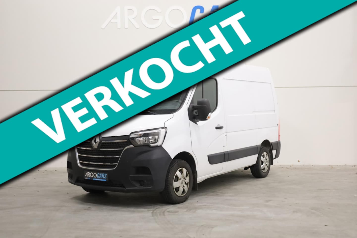 Renault Master - T35 2.3 dCi 135PK L1/H2 CAMERA NAVI AIRCO CRUISE CONTROL PDC Lease v/a €132,- p.m. INRUIL - AutoWereld.nl
