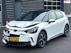 Volkswagen ID.3 - Pro S 77 kWh, memory seat, camera, keyless, head up display