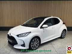 Toyota Yaris - 1.5 Hybrid Executive Panodak | JBL | Head-Up display