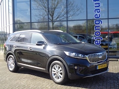 Kia Sorento - 2.2 CRDi DynamicLine 2WD VAN Automaat Grijs kenteken Trekhaak Open dak Clima LMV NL