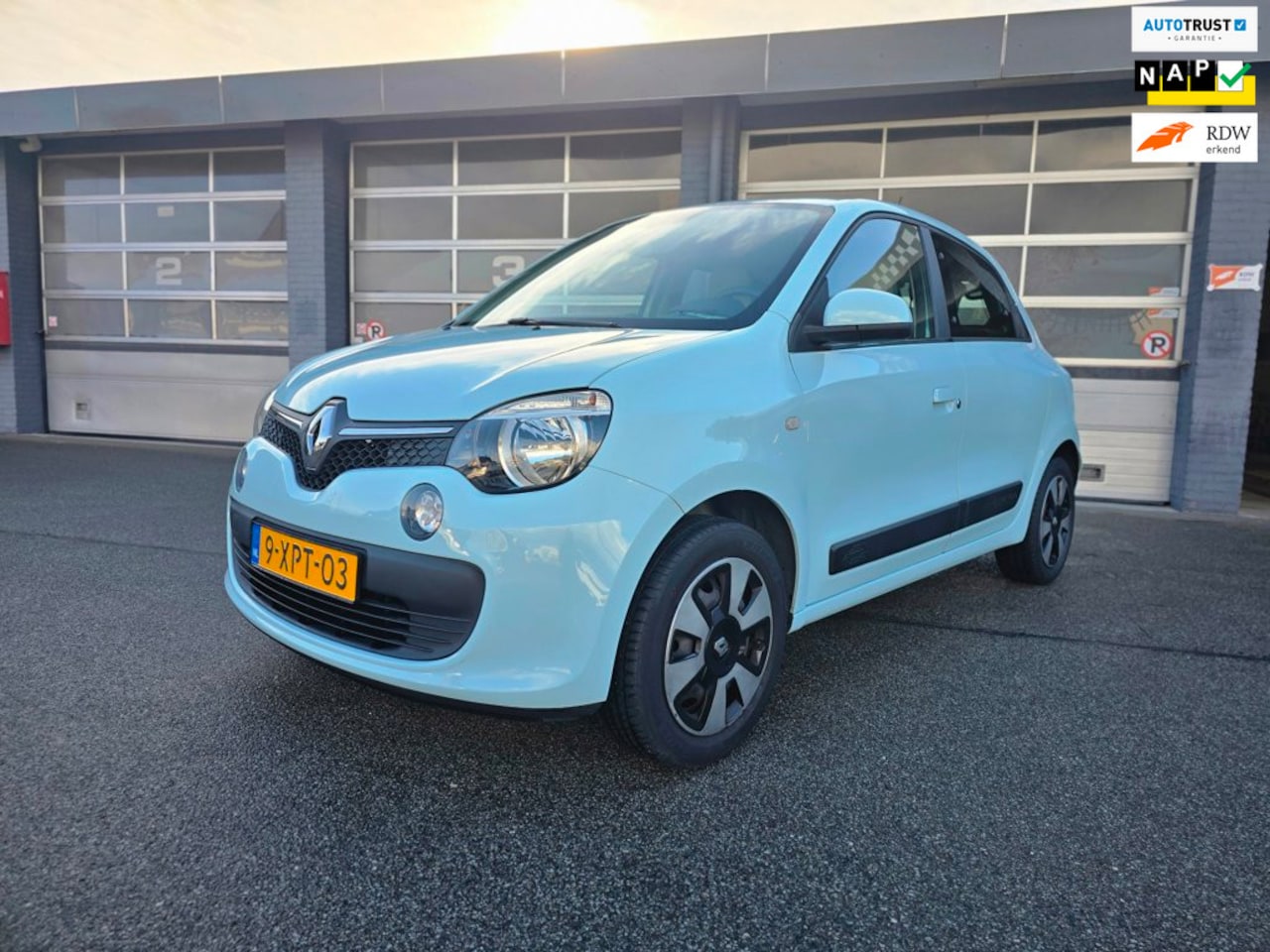 Renault Twingo - 1.0 SCe Expression Beste Prijs Garantie! - AutoWereld.nl