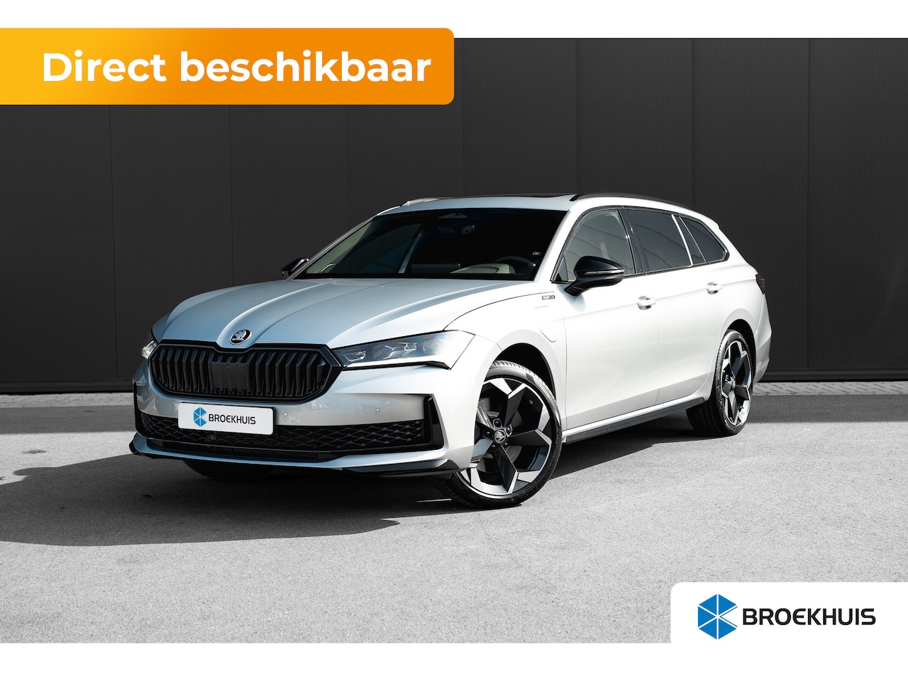Skoda Superb Combi - Sportline Business | Achteruitrijcamera | Climatronic, elektronische airconditioning met 3 - AutoWereld.nl