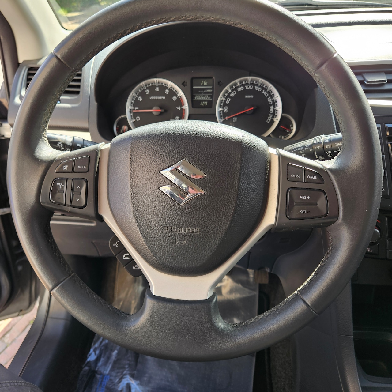 Suzuki Swift - 1.2 Exclusive EASSS