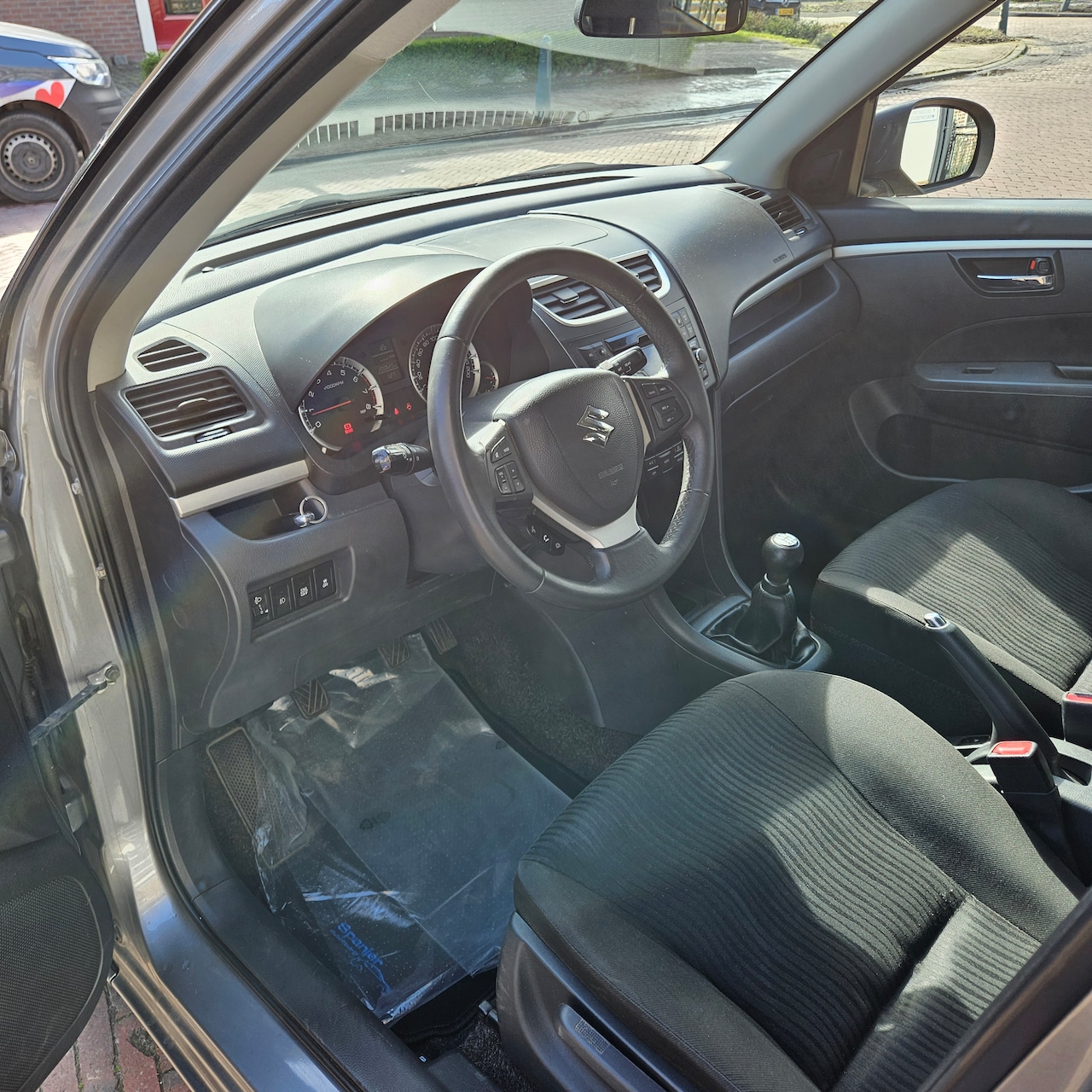 Suzuki Swift - 1.2 Exclusive EASSS