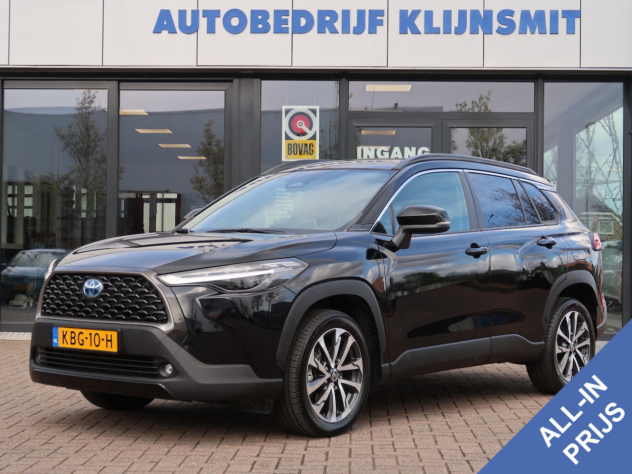 Toyota Corolla Cross - Hybrid 140 Dynamic | Elektr Klep | Navi | ACC | Carplay | Keyless | - AutoWereld.nl