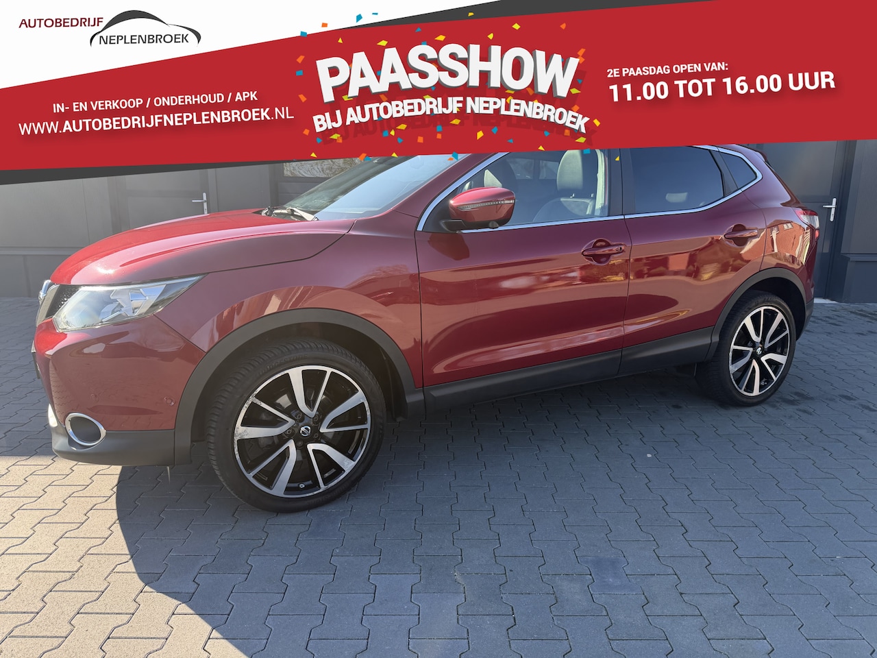 Nissan Qashqai - 1.2 Connect Edition Automaat,360 camera,Trekhaak,Panodak,Pdc Hoge Zit Bj 2015 Km 121.000 N - AutoWereld.nl