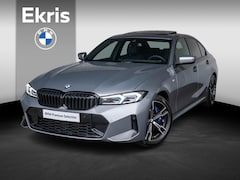 BMW 3-serie - Sedan 320i Sedan M Sportpakket / Adaptive LED / Stoelverwarming / Glazen panoramadak