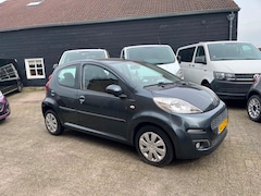 Peugeot 107 - 1.0 Active