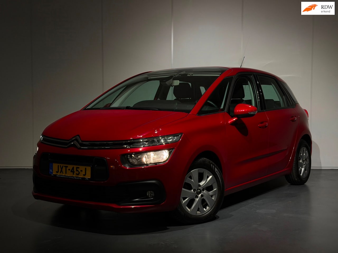 Citroën C4 SpaceTourer - 1.2 PureTech Shine /Clima/Cruise/PDC/CarPlay/LED/DAB+/LMV - AutoWereld.nl