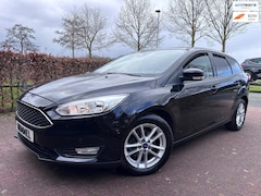 Ford Focus Wagon - 1.0 EcoBoost Titanium