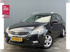 Kia Cee'd Sporty Wagon - BWJ 2013 | 1.4I 105PK Navigator Plus Pack | TREKHAAK | AIRCO | NAVI | CRUISE |