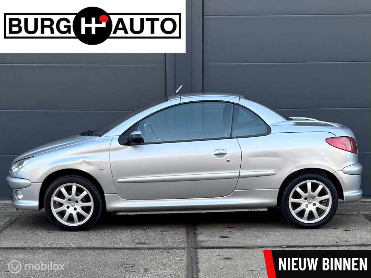 Peugeot 206 CC - 1.6-16V Quiksilver - NIEUWE APK - CLIMATE CONTROLE - BLUETOOTH - LM VELGEN - EL. RAMEN + S - AutoWereld.nl
