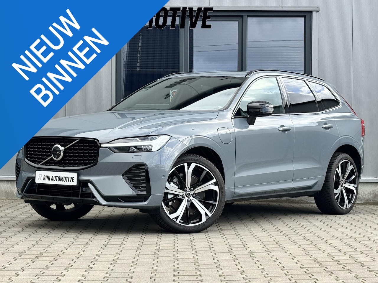 Volvo XC60 - 2.0 T8 Plug-in hybrid AWD Ultimate Dark 455 PK | Head-up | Harman/Kardon | 21 Inch - AutoWereld.nl