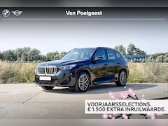 BMW X1 - sDrive20i | M Sport | Harman Kardon | Stoelverwarming | Achteruitrijcamera | Trekhaak | Se