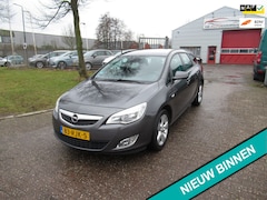 Opel Astra Sports Tourer - 1.4 Turbo Edition - Zeer nette auto
